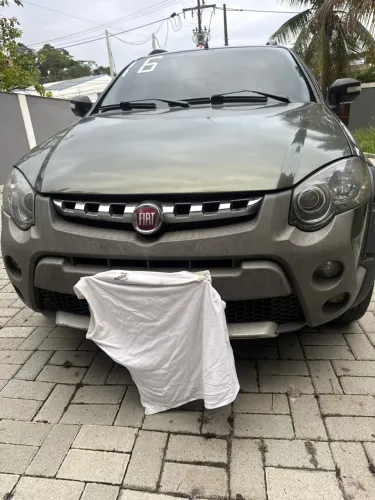 Fiat Strada Adventure1.8/ 1.8 Locker Flex CD 2016