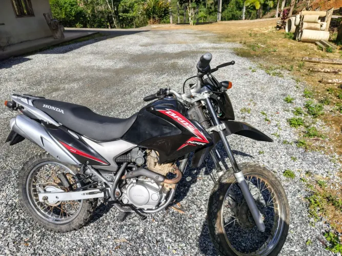 Nxr Bros Es 150 2010