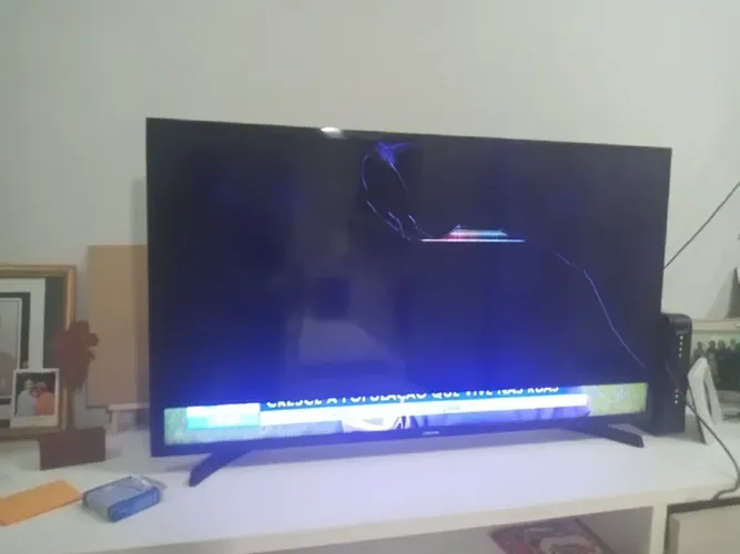 TVs tela quebrada