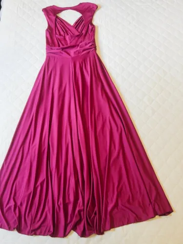 Vestido de festa cor fúcsia, tamanho P