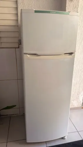 Geladeira cônsul 332l 2 portas