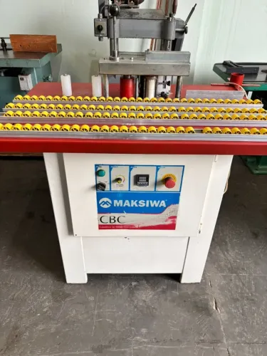 Coladeira de borda Maksiva CBC Usada