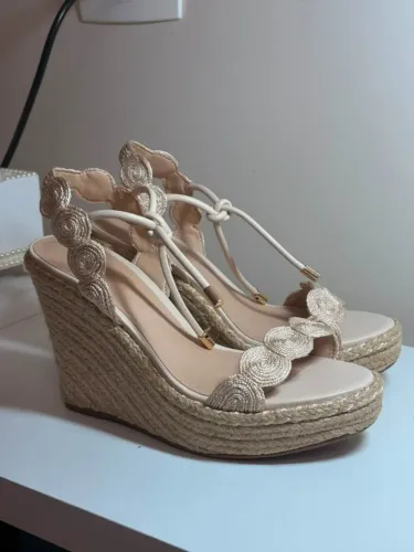 Sandália Arezzo Plataforma Corda Tiras Bordadas (Espadrille) Nunca Usada - Tam 36