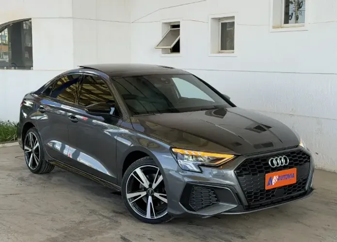 Audi A3 Sedan S-line 2.0 TFSI S-tronic 2024
