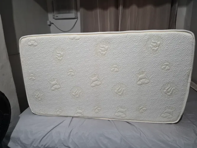 Colchão Ortobom para berço 