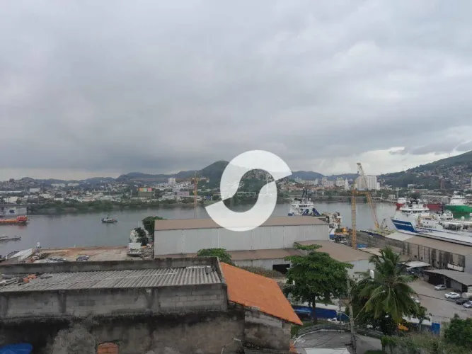 Sobrado com 2 dormitórios à venda, 110 m² por R$ 310.000,00 - Ponta D Areia - Niterói/RJ