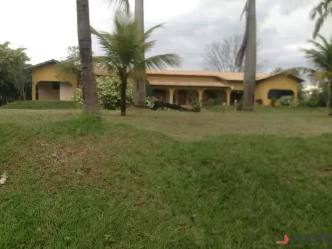 SITIO RURAL em QUATIS - RJ, centro