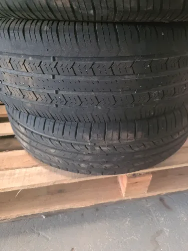 Pneus 185/65 R15