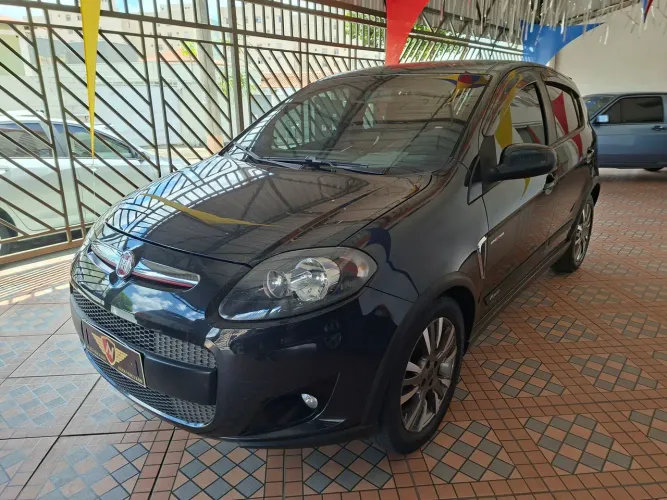 Fiat Palio Sporting 1.6 Flex 16V 5P 2014