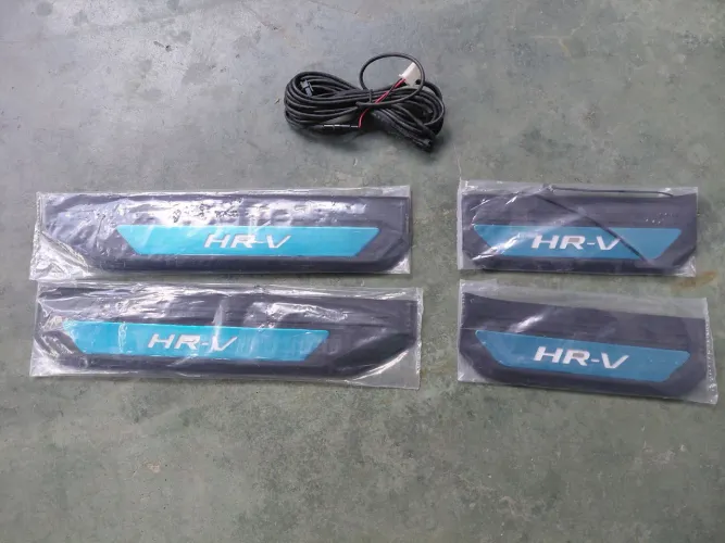 Soleira iluminada HR-V