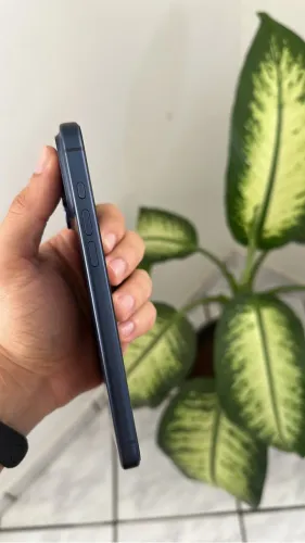 iPhone 17 pro Max na garantia