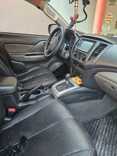 Mitsubishi L200 Triton Sport GLS 2.4 CD Diesel Aut. 2019