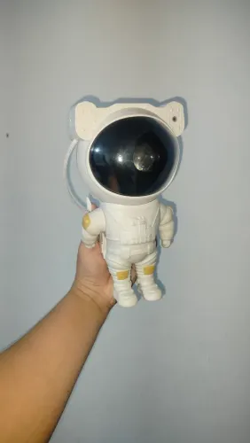 Projetor astronauta