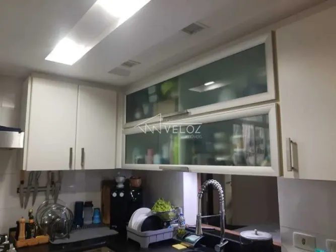 Apartamento - / Residencial / Botafogo