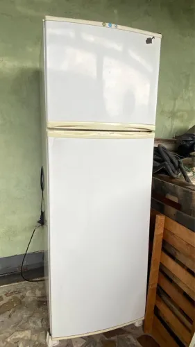 Geladeira Electrolux (entrego)