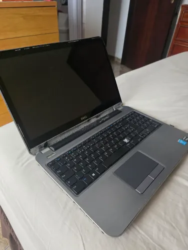 Notebook Dell P28F