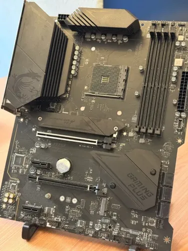 Placa Mãe MSI B550 Gaming Plus Am4