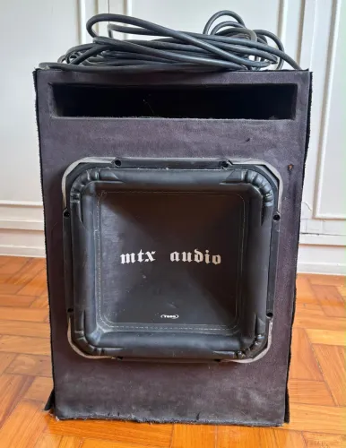 Subwoofer Mtx Ts5510-22 quadrado 450rms 900w em caixa de madeira + cabo 10m