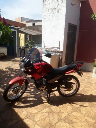 Moto Yahama Factor 125, 2009/2010 troco por agio de apartamento