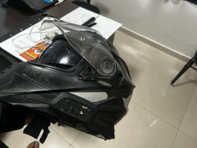 CAPACETE NORISK SOUL DISTRICT TITANIUM FOSCO + INTERCOMUNICADOR EJEAS V6 PRO