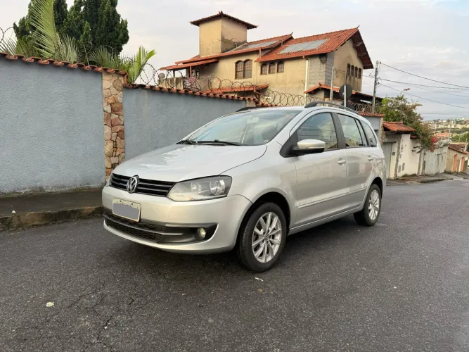Volkswagen Spacefox 1.6/ 1.6 Trend Total Flex 8V 5P 2014