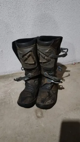 Bota trilha