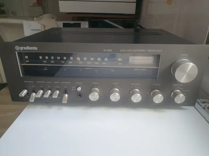 Receiver vintage gradiente S125 com NF e manual 1979