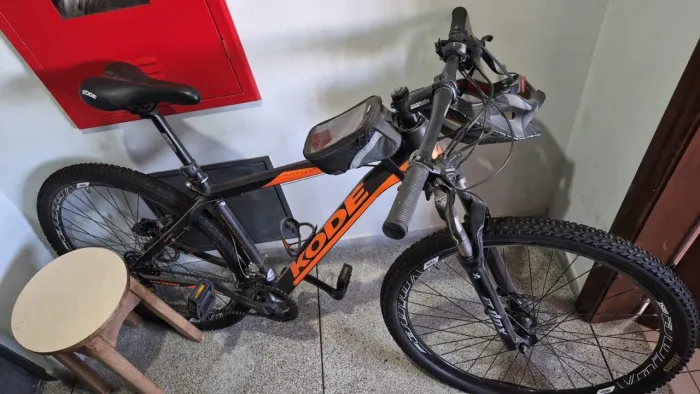 bicicleta aro 29 kode<br>freio a disco<br>câmbio shimano