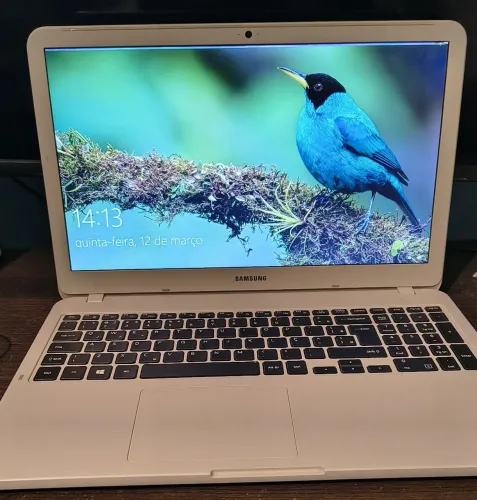 Notebook Samsung D20 Intel Celeron Dual Core 4GB 500GB Tela 15,6 Windows 11 Cinza<br>