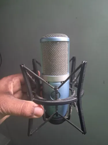 Microfone Condensador AKG P220
