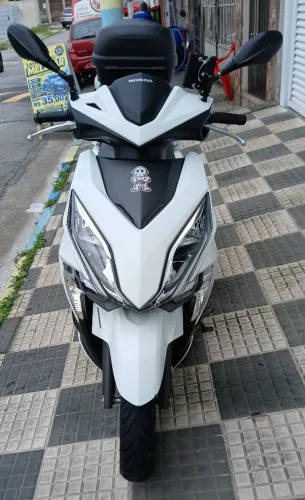 Vende - se