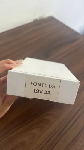 FONTE LG 19V 3A 