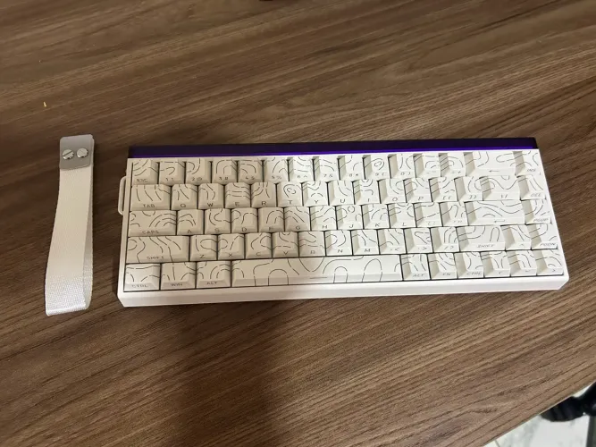 Teclado Aula Hero 68 he