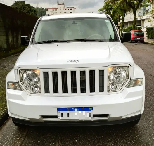 Jeep Cherokee Sport 3.7 4X4 V6 12V Aut. 2012