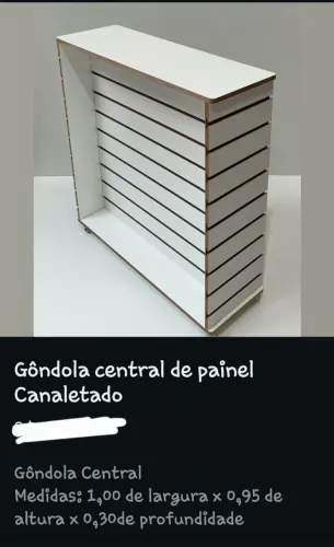 Gôndola central de painel canelado