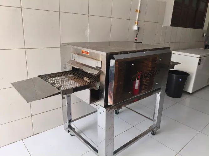 Equipamentos de pizzaria 