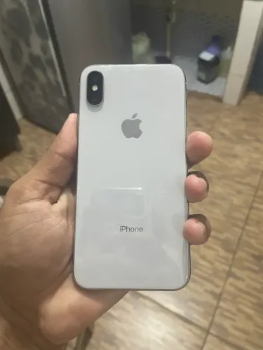 iPhone X