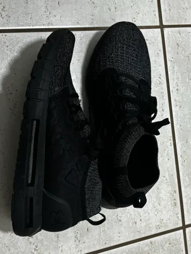 Tênis UNDER ARMOUR HOVR PHANTOM 1