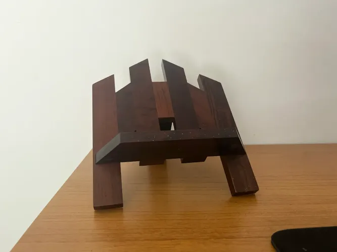 Suporte para Bíblia ou livro em madeira nobre