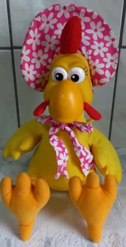 Pelúcia grande Galinha Lola Cocoricó Multibrink