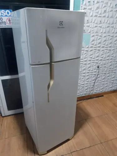 Geladeira Eletrolux 