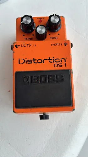 Boss Distortion DS1 - R$450