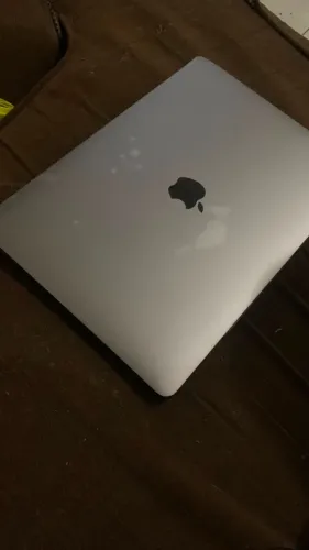 MACBOOK PRO 2020 TOUCHBAR - 1,4 GHZ Inter Core i5