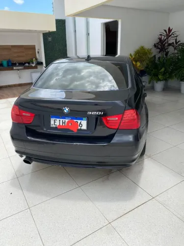 BMW 320I A 2011