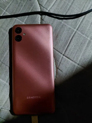 Samsung A04
