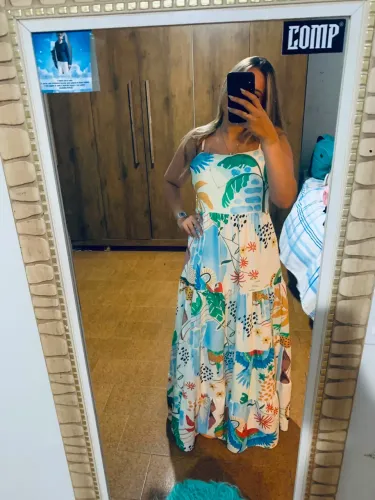 VESTIDO LONGO ABERTO NAS COSTAS