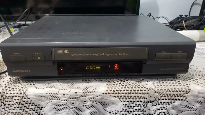 Video Cassete Mitsubishi para Conserto