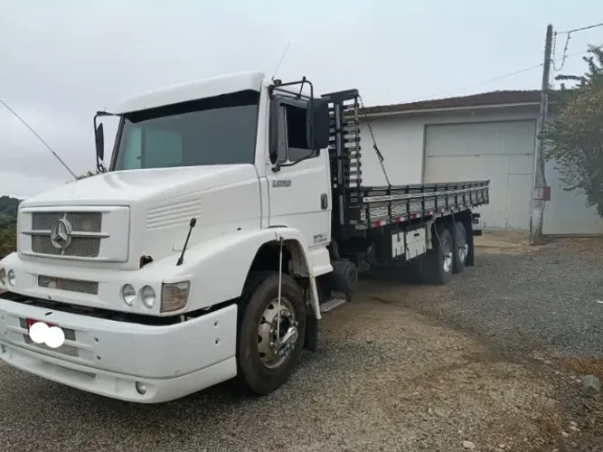 Mercedes-Bens 1620 Truck - 1998 Carroceria