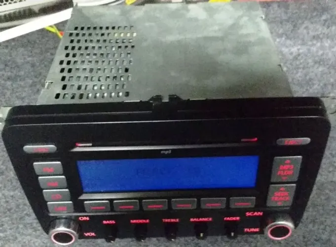 Som Volkswagen Original defeito display escuro Radio Cd Player Mp3 Passat Jetta Tiguan Gol