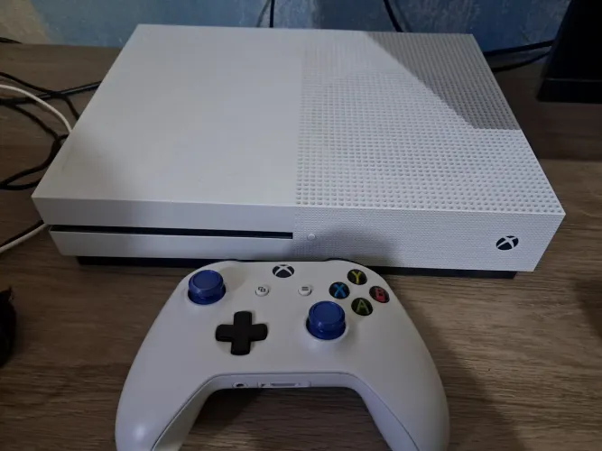 Xbox One S 500 GB